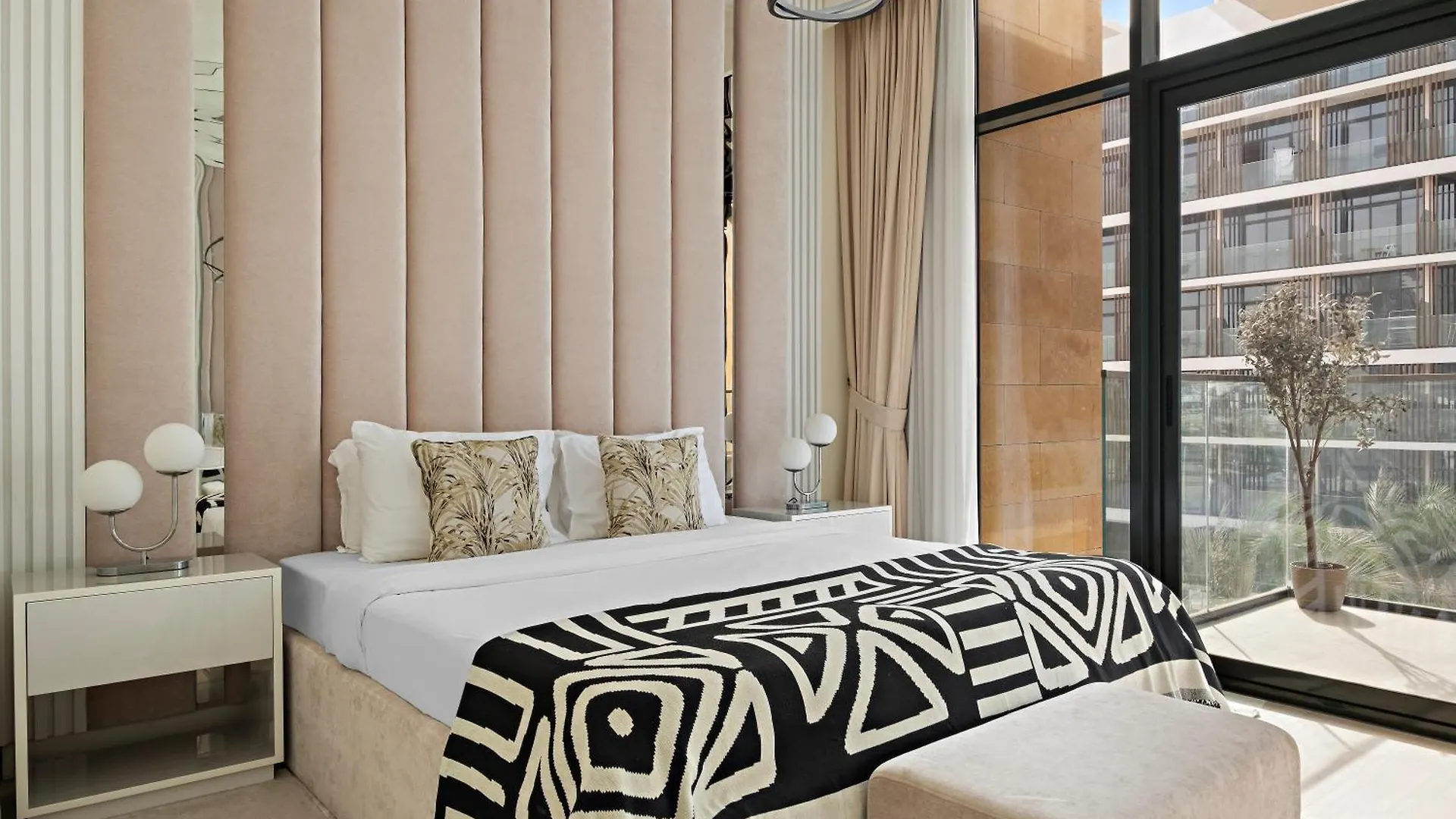 1Br Azizi Riviera B7, Pool View Apartment Dubai 0*,